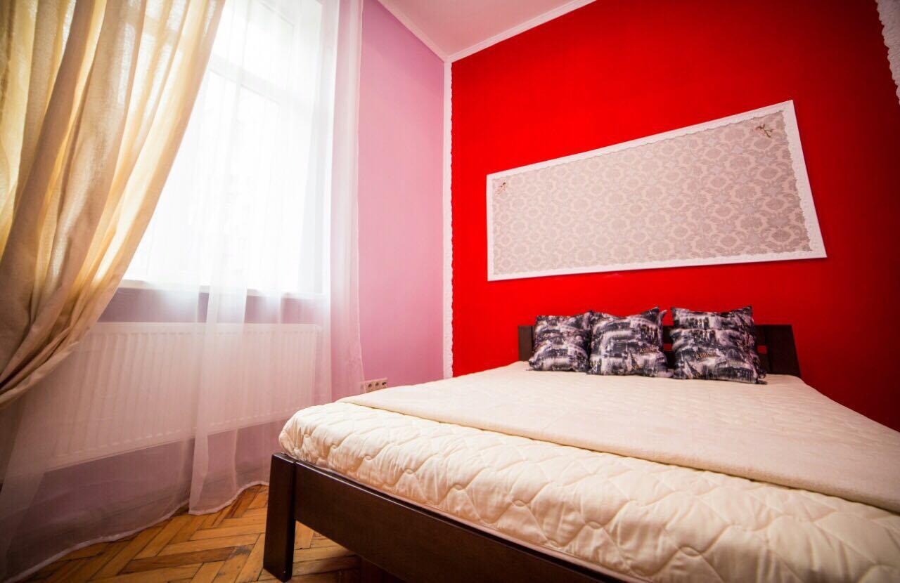 Apartment On Teatralna 7 Lviv Buitenkant foto